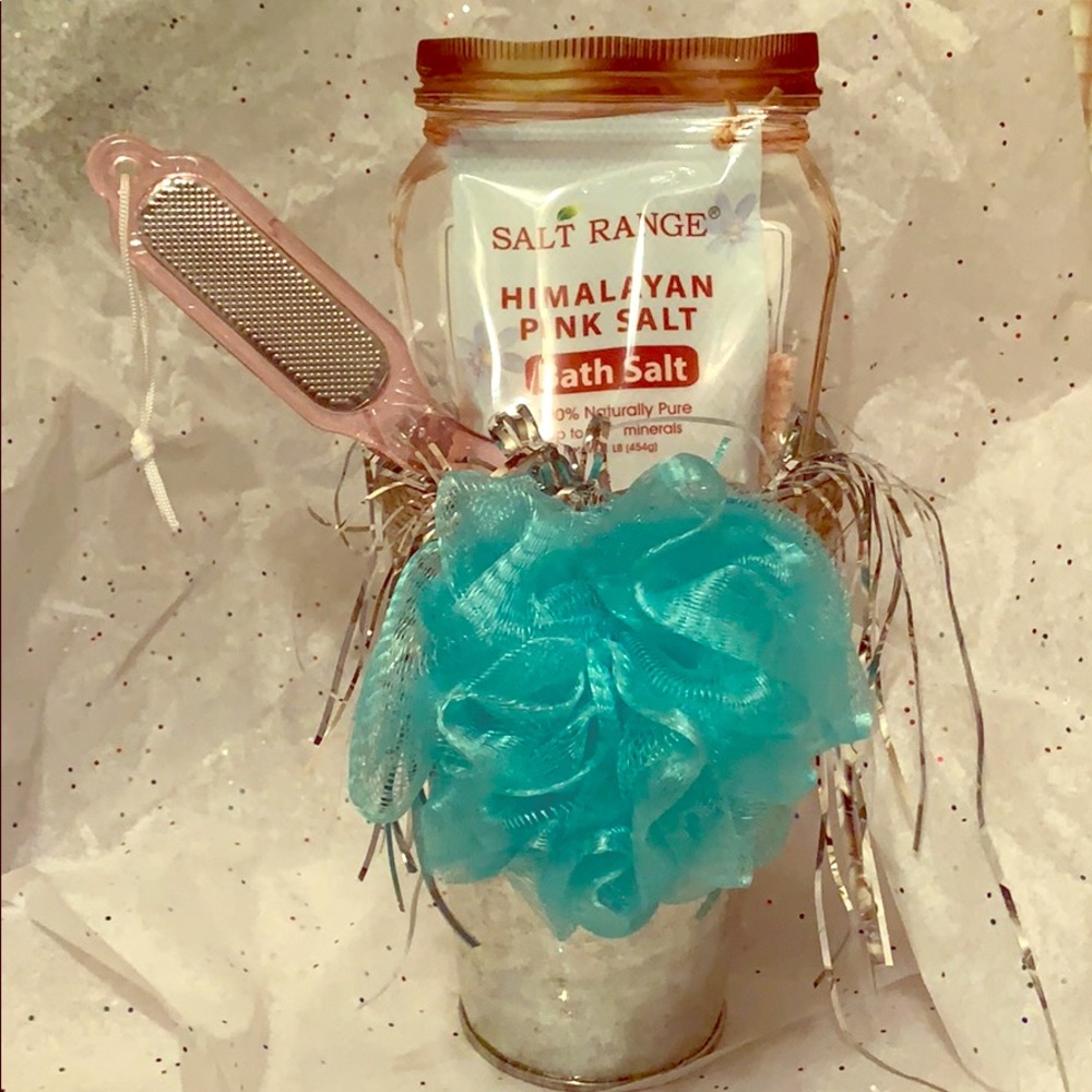 SALT RANGE ,,BATH SALT ( pink )